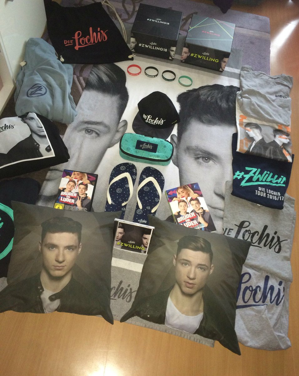 leonie_dss's tweet photo. Hat sich so einiges angesammelt π
@dielochis @LochisHeiko #heirostyle https://t.co/ZyDC9mSWoh