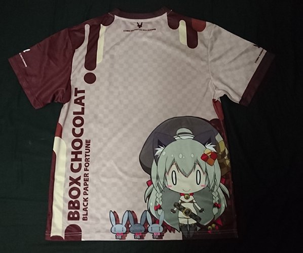 Tシャツサンプルですー!チョコレートモチーフのデザインになってます☆生地をいつものメッシュ生地っぽい物から変えてるので印刷が綺麗に見えますー 
