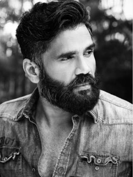   Heyy happy birthday  sunil shetty God bless you and have a nice day today  