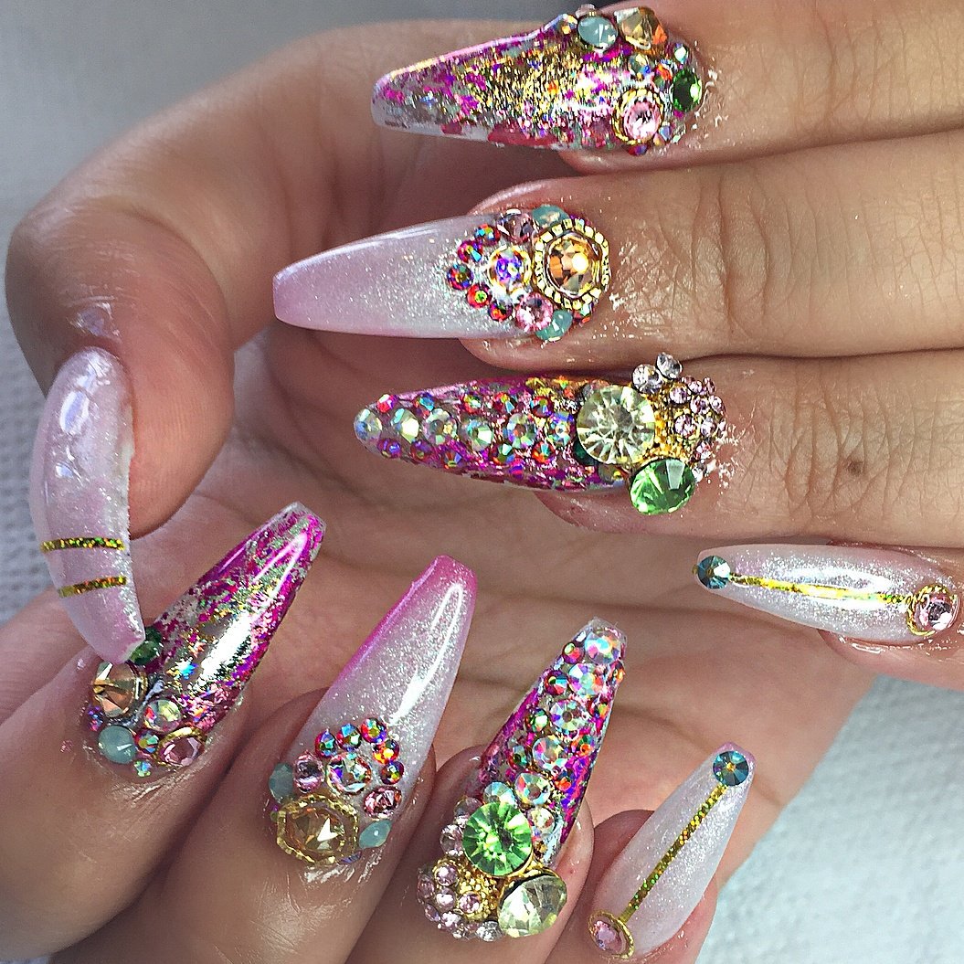 passion4nailart's tweet photo. 💖💚💛
#nailstagram #nails #nailsoftheday #nailz #notd #ootd #uñas #nailtech #unghie #summer #colorful #trending #fashion #nailart #nogti #P4NA https://t.co/l5UAixS4z1