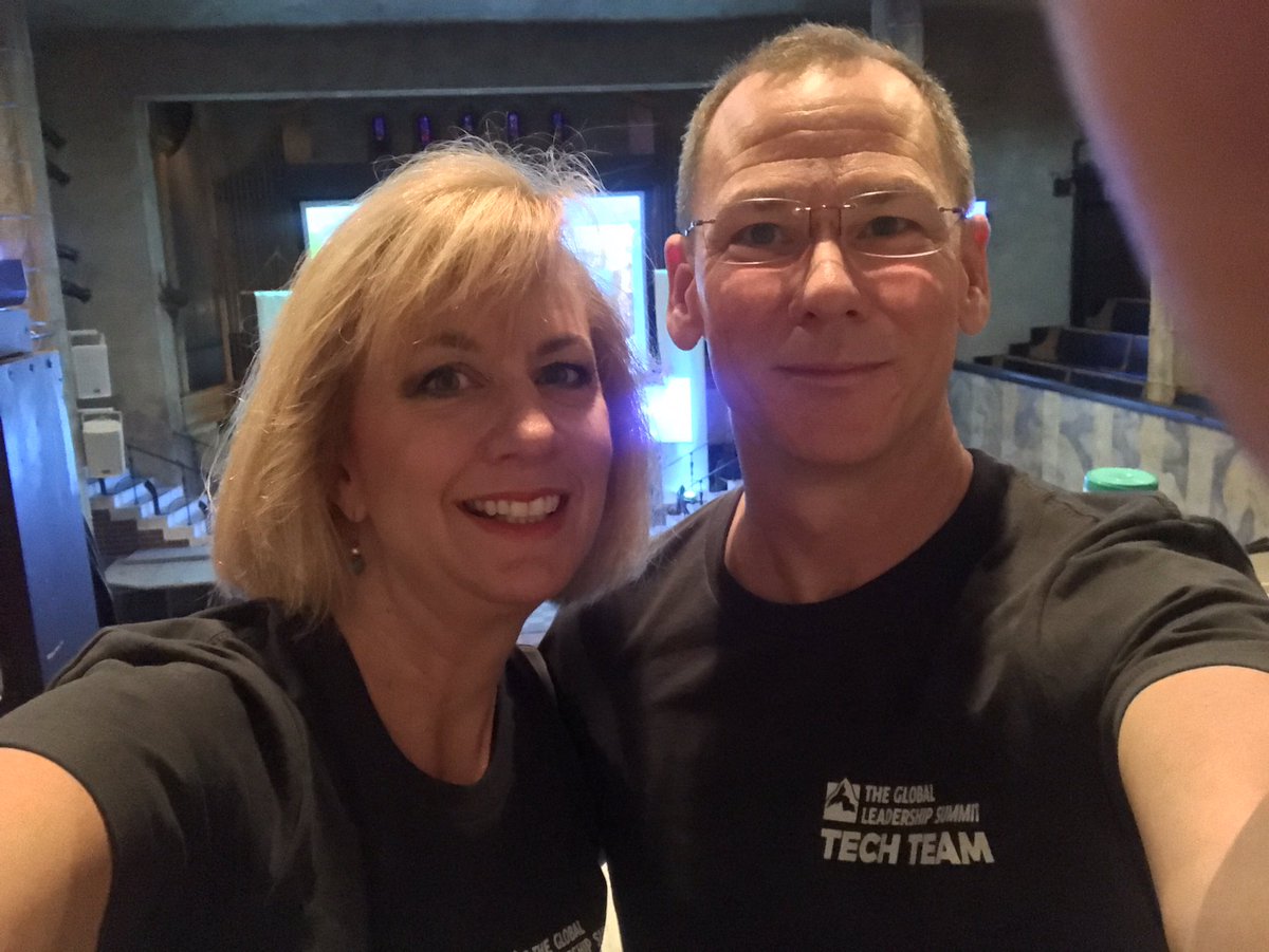 BethMarkham's tweet photo. GOOD MORNING GLS!  Manhattan in the house!  Let's get this Summit going!!  #GLSTechteam #GLS17 #trinityny https://t.co/m0ZKBAcMy9
