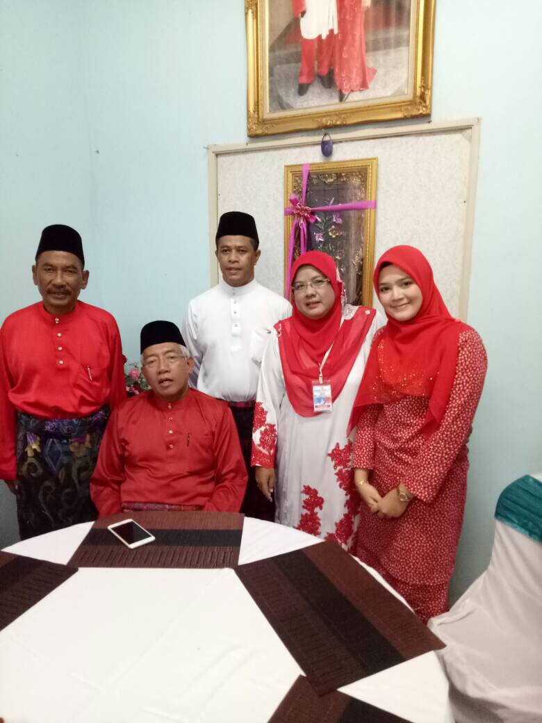 ISMPiptaMY's tweet photo. Alhamdulillah. Suara Graduan ISMP batch 2016 sudah sampai kepada Menteri Pendidikan. Moga dipermudahkan urusan selepas ini.
#ISMPbatch2016 https://t.co/bJiIJqIcNU