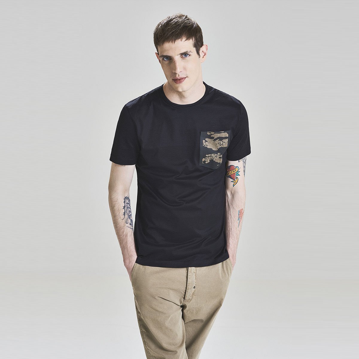 T-Shirt: the iconic and stylish piece of the man's wardrobe. 
What's your mood? Camouflage or street? #antonymorato #fw17 #newarrivals