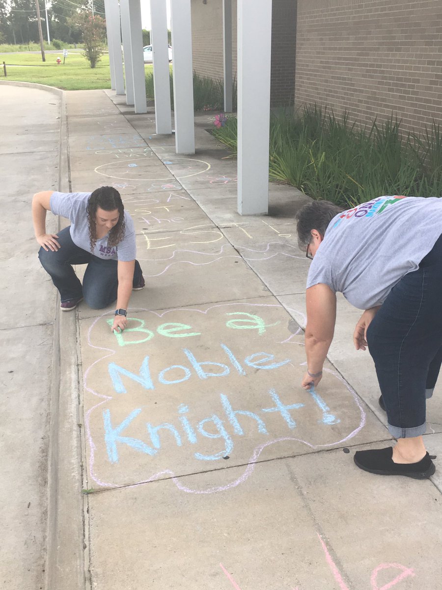 LizKember's tweet image. Getting ready for our amazing knights #MSAWest #IPSBProud