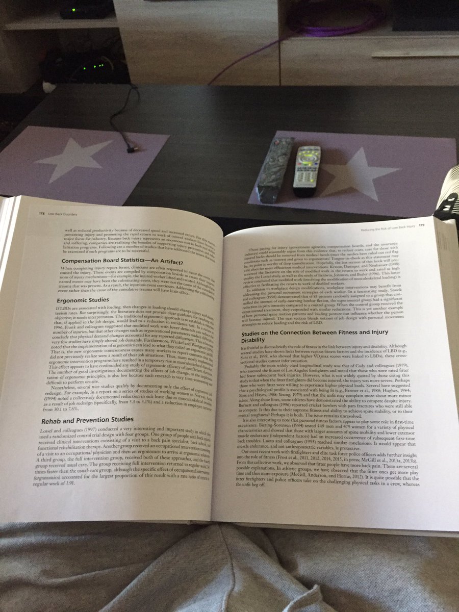 Davis_RSF's tweet photo. Haciendo un pequeño repaso a un gran libro de @drstuartmcgill 🔝. #lowbackpain #lowbackdisorders https://t.co/bYyN8m79x0