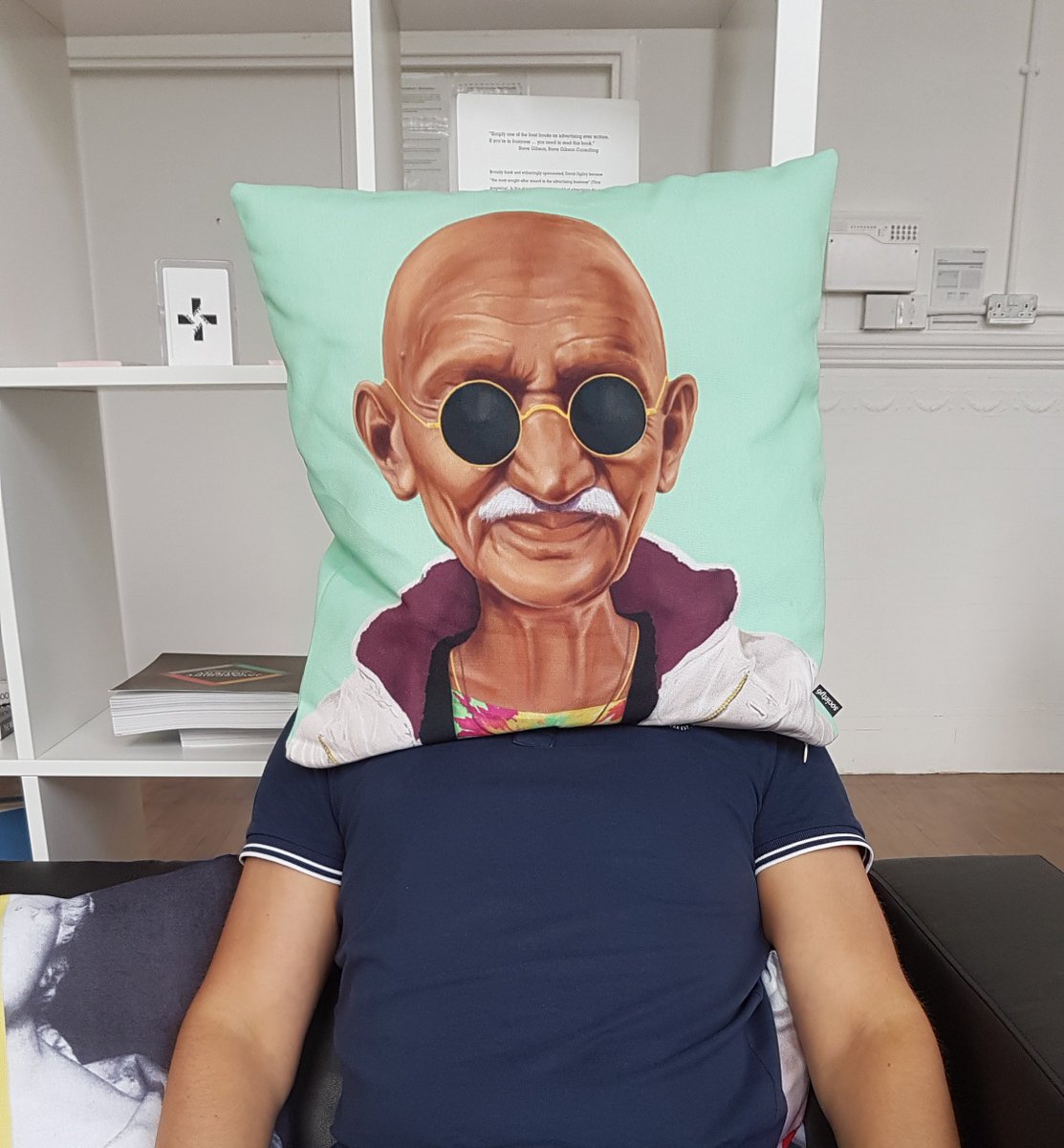 Dan_Mountford's tweet photo. New LinkedIn photo attempt #1... Probably too casual so I'll put it here instead. @AMPstudioUK @lewiscodes https://t.co/oEz2EFDMIF