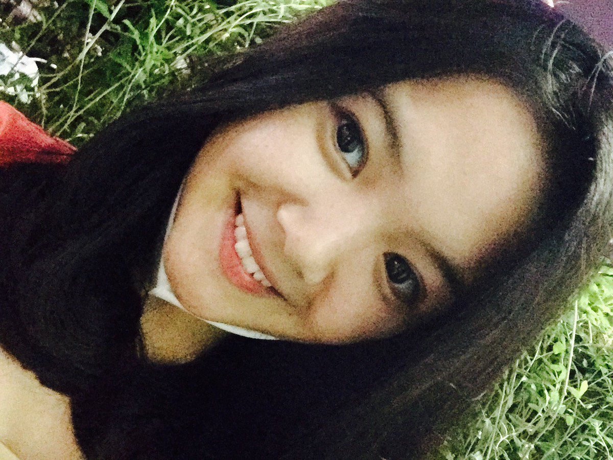 Aku abis dari theater skrng lagi mau makan dlu abis itu plng deh