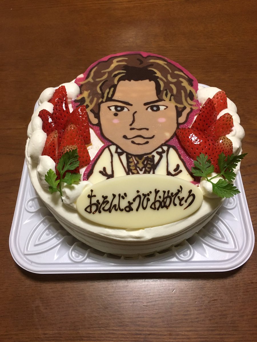 ゆーてぃん En Twitter 妹の誕生日ケーキ 三代目の登坂広臣が好きやから チョコ作って貰っていうね このケーキ を頼んだ妹も凄いけど これ作ったケーキ屋さんも凄いwww Jsb 三代目 登坂広臣