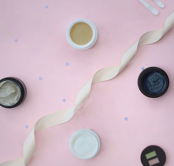 CaolionUk's tweet photo. @devils_kisss loves Caolion! Have you checked her blog post yet? Head to her page now to discover all about Caolion! #Kbeauty #skincare https://t.co/kQttgDTdg5