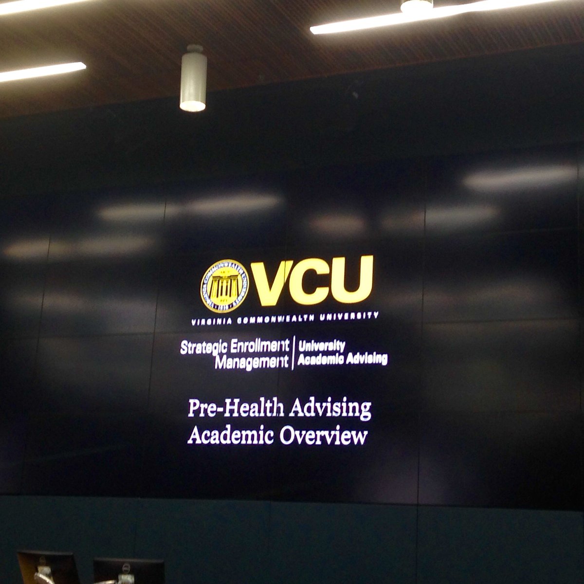 VCU_Advising's tweet photo. Missed our Pre-Health Overview @ #VCUNSO? Find more info here https://t.co/E33DBxPgtV #nursing #dentalhygiene #clinicallab #radiationscience https://t.co/BhZun1GgjG