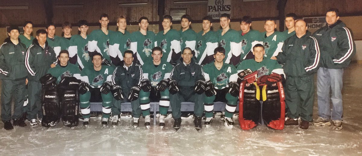 SportsCentrePEI's tweet photo. Here is a little #TBT to the 1999 @CanadaGames Hockey Team. Lots of familiar faces! @SportPEI @HockeyPEI #pei https://t.co/q3R3rjj12r
