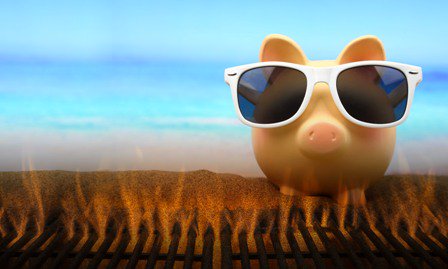 ModernAgent's tweet photo. #UCaaS sales for agents just got even hotter! Check out our hotter than hot summer rewards https://t.co/kUm3L0jSXp https://t.co/4WGZkuAF39