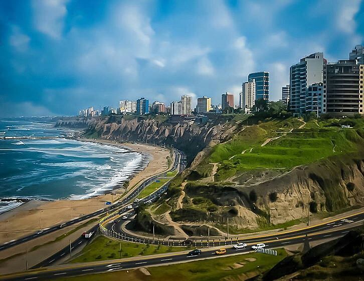 marcaPERU's tweet photo. #Lima, la Capital Gastronómica de Latinoamérica, es la única capital de América del Sur con vista al Océano Pacífico.
#OrgulloPeruano https://t.co/sGWRn4ewnY