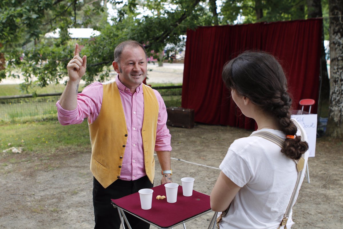 CobacParc's tweet photo. Un magicien vous attend lundi 14 août à @CobacParc de 14h à 17h : un soupçon de mentalisme, de l’humour, du plaisir et de la MAGIE ! https://t.co/Th9m65YFOl