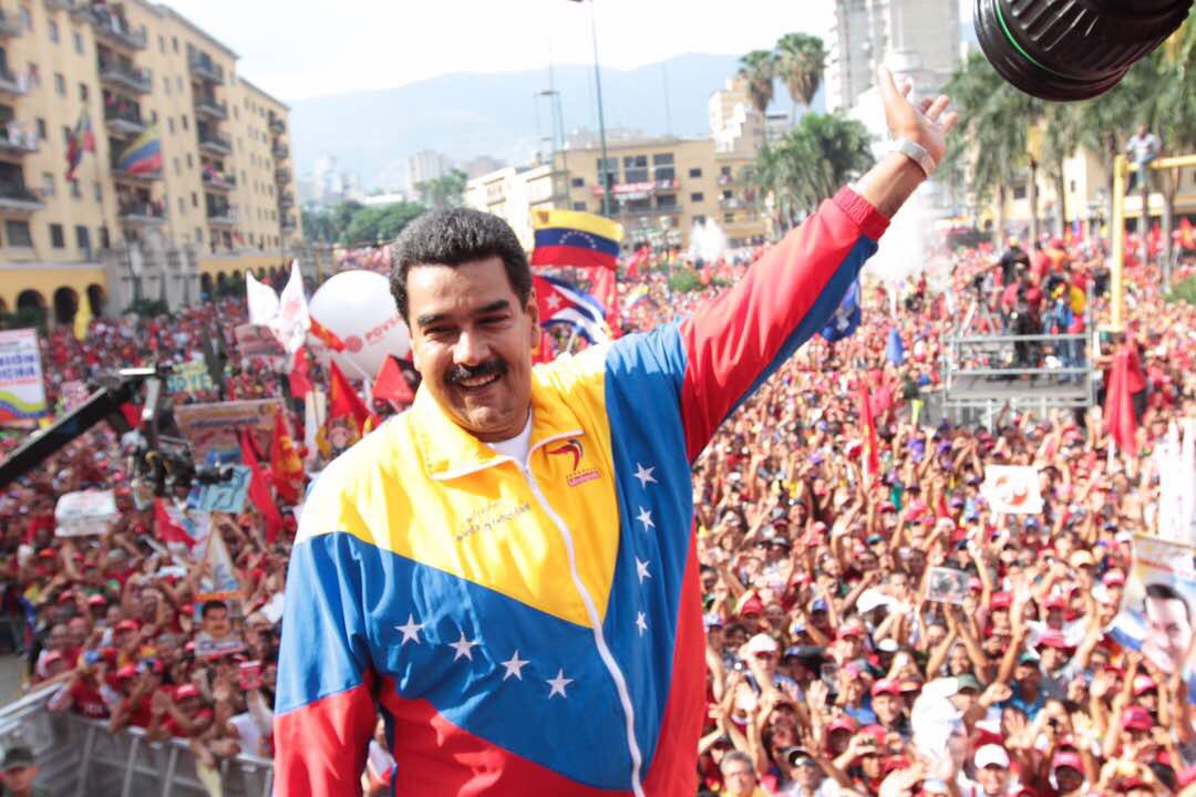 delcyrodriguezv's tweet photo. Esta tarde recibiremos al Pdte @NicolasMaduro y convocante del Poder Constituyente Originario en la soberana Asamblea Constituyente! https://t.co/OGvDBjDuzd