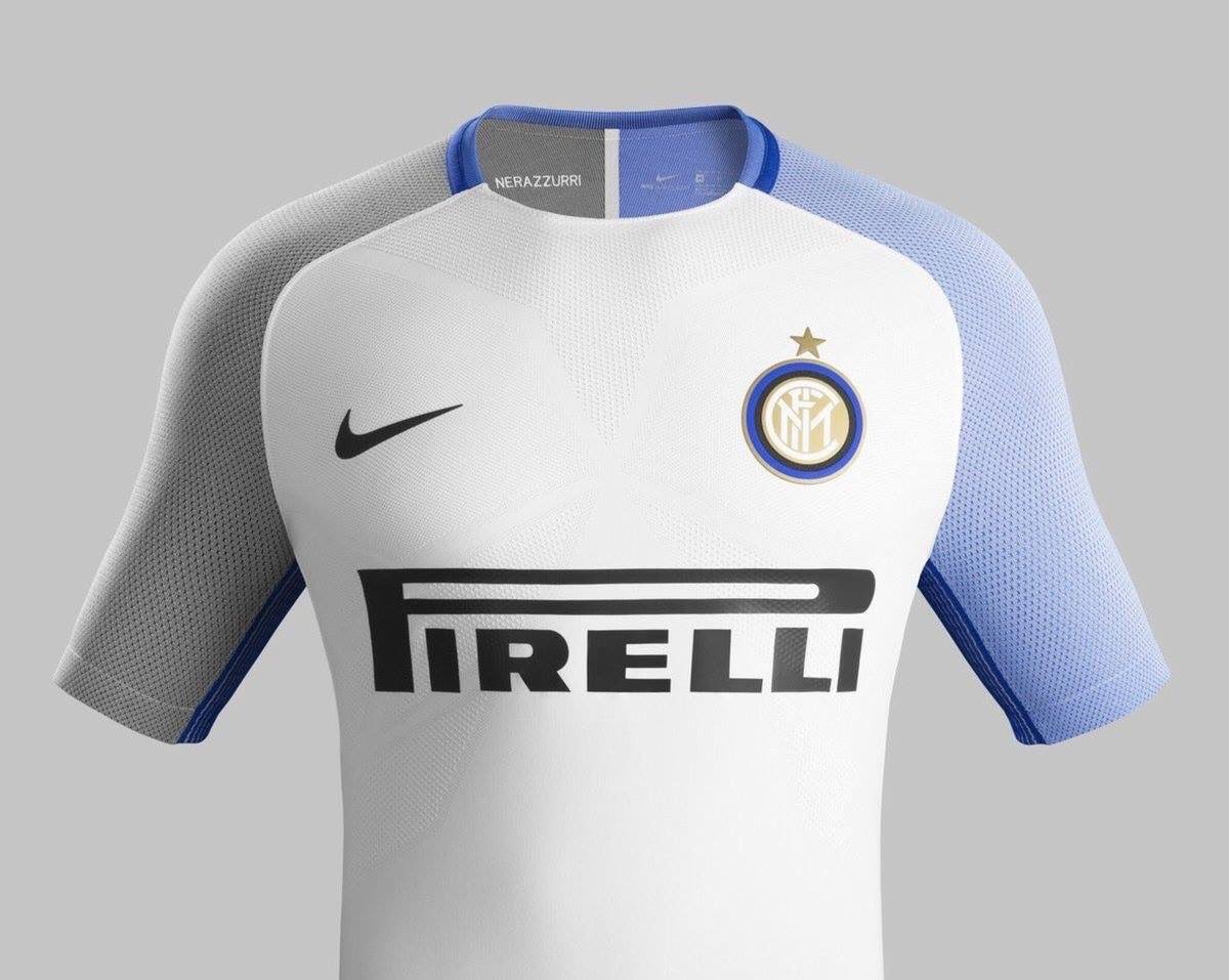 Ufushirt's tweet image. También tenemos camisetas de la mayoría de equipos italianos por tan solo 20€😍😍😍