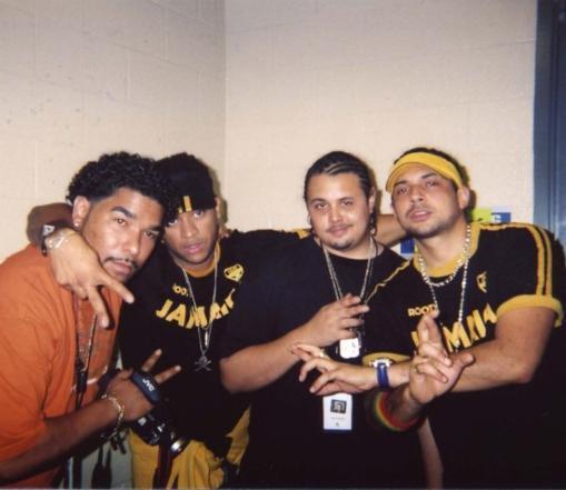 zyoraggaman's tweet photo. #SPTHROWBACK  Maaad    @brandnewmachine @farenizzi  #jigzag @duttypaul  🔥 https://t.co/hue7U3F4fY