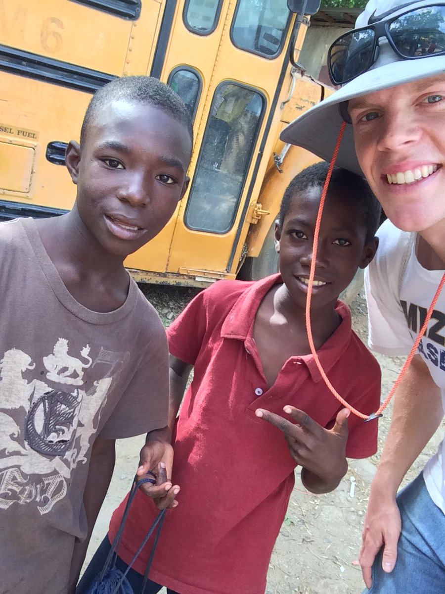 BGraves05's tweet photo. The support has been amazing!! We're almost to our goal... In honor of the #208challenge here's a #TBT to our trip in '15 @Brace4Impact46 https://t.co/ZTKUtmtzCe