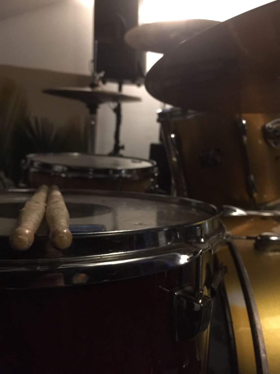 hellandhope's tweet photo. We're getting real close to releasing some great new stuff, stay tuned! #studiolife #songwriting #drummer https://t.co/txyh8brJZx