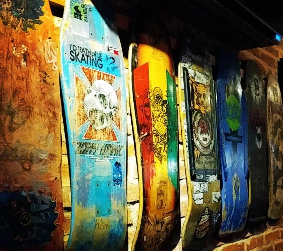 Johnny Rads Pizzeria tweet media