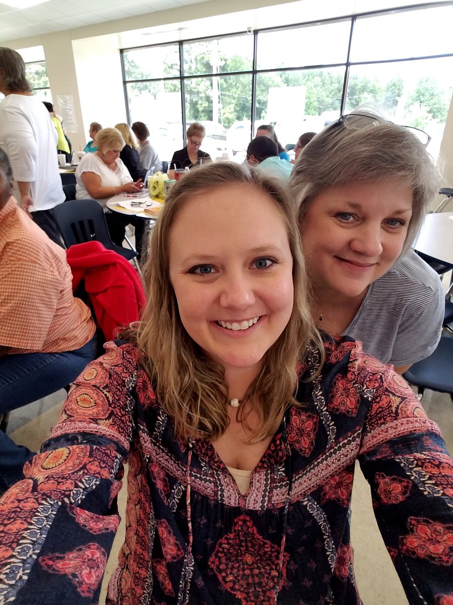 LeeAnnSBoren's tweet photo. #RheEnergyBys #Whateverittakes #Teachingbuddy https://t.co/w0oj8mUawf