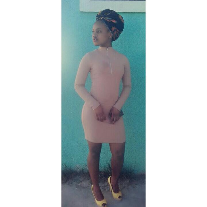 YNentsa's tweet photo. 💃💃✌✌ https://t.co/y9phUKR4fI