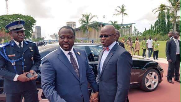Vision2020ci's tweet photo. Nouveau Administrateur de BAD, Moussa Dosso et Soro Guillaume, PAN CI à la fête de l'indépendance du 07 Août 2017 au Palais Présidentiel. https://t.co/PIo4CkeJCt
