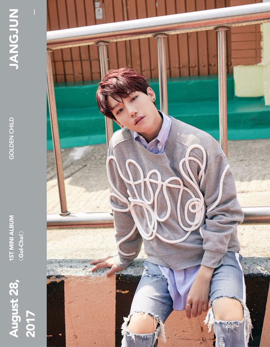 View image on Twitter