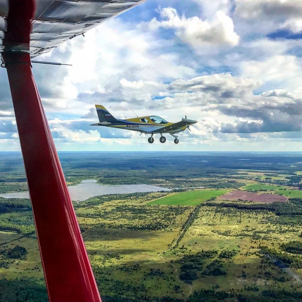 borya's tweet photo. #Bristell #NG5 as a formation leader with a young female pilot who is flying her first cross-country solo supervis… https://t.co/7YkY11bNvb https://t.co/pdQsVkmKiB