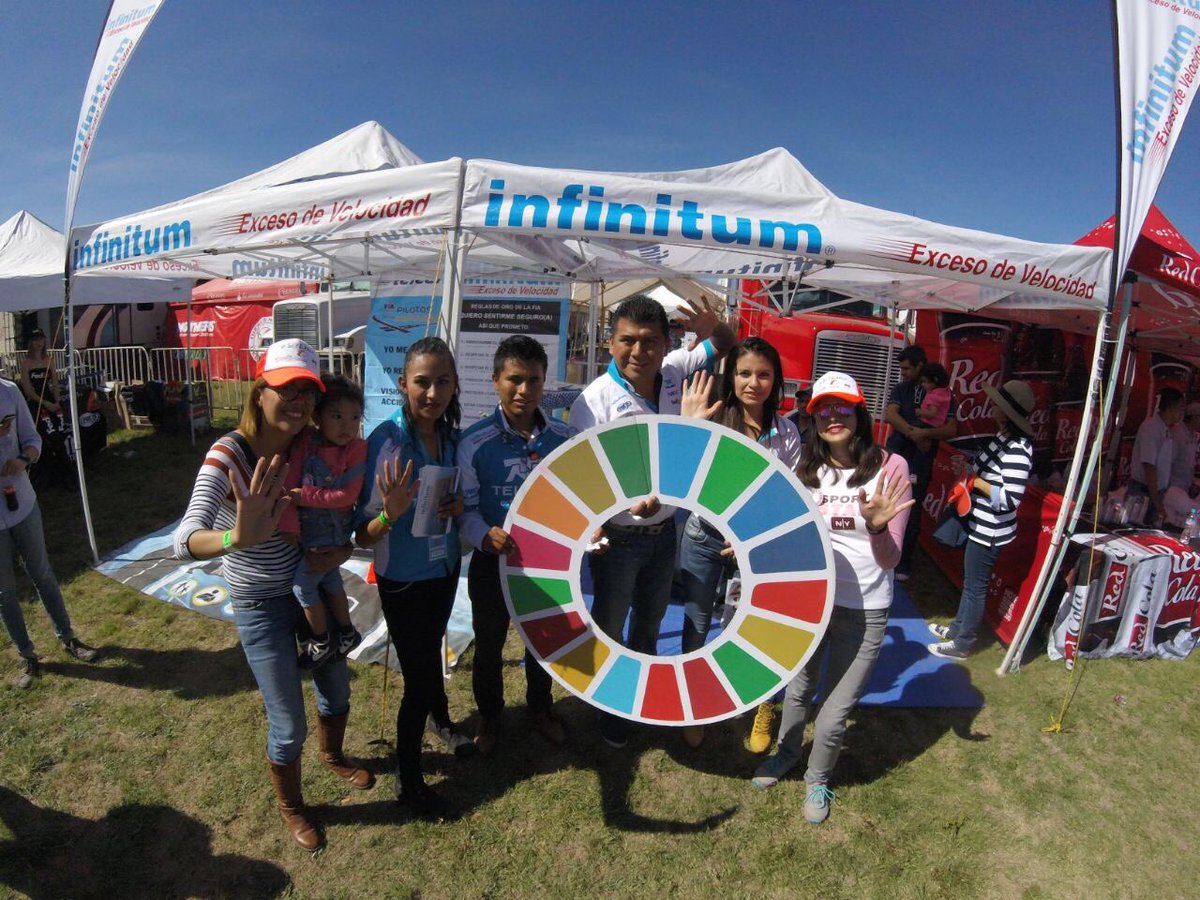 anakarenbonilla's tweet photo. Difundimos en la @NASCARPEAKMX ODSs en especial ODS5 sobre Igualdad de Género #PeoplesActions2030 @ravikarkara @RosaLizarde @WorldWeWant2030 https://t.co/au3k69QX4d