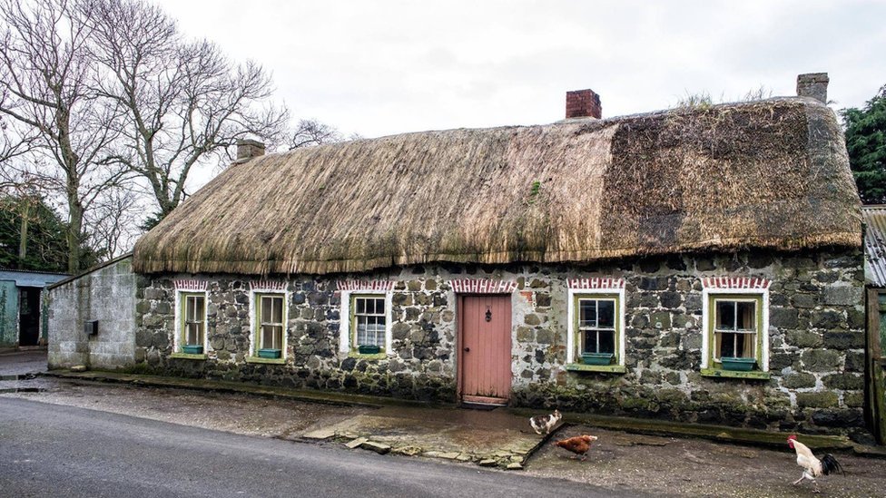 BBCNewsNI's tweet photo. Pensioners fear losing their 300-year-old home as they cannot afford listed building repairs
https://t.co/CVIRQCqiCf https://t.co/1qdK2Mh4Bo