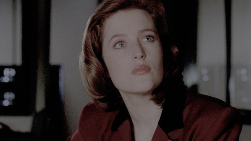 slovo_ta_dia's tweet photo. Eternal mood : Dana Skully

#GillianAnderson • #DanaSkully • #XFiles https://t.co/5hZybzl7Cv