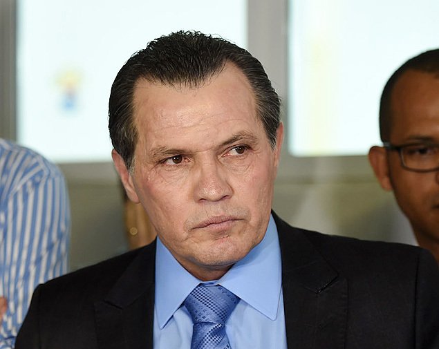 Poder360's tweet photo. STF homologa ‘delação monstruosa’ de ex-governador do Mato Grosso. https://t.co/7mH06PXwz4 #STF #Silval Barbosa https://t.co/VPaCwRWlyz