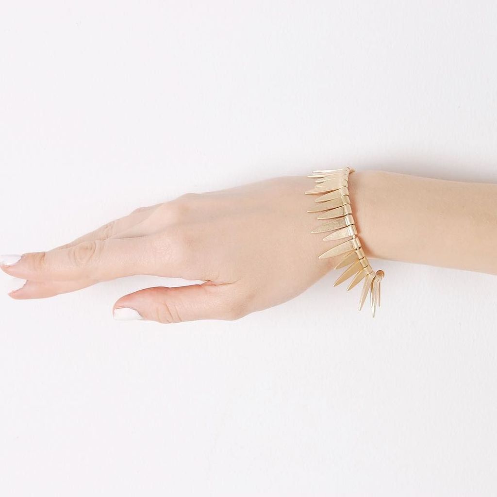 Adorn your wrist in one-of-a-kind style with this boho-inspired matte-finish sunburst fluttering cuff.  #xo ift.tt/2vIJxbD