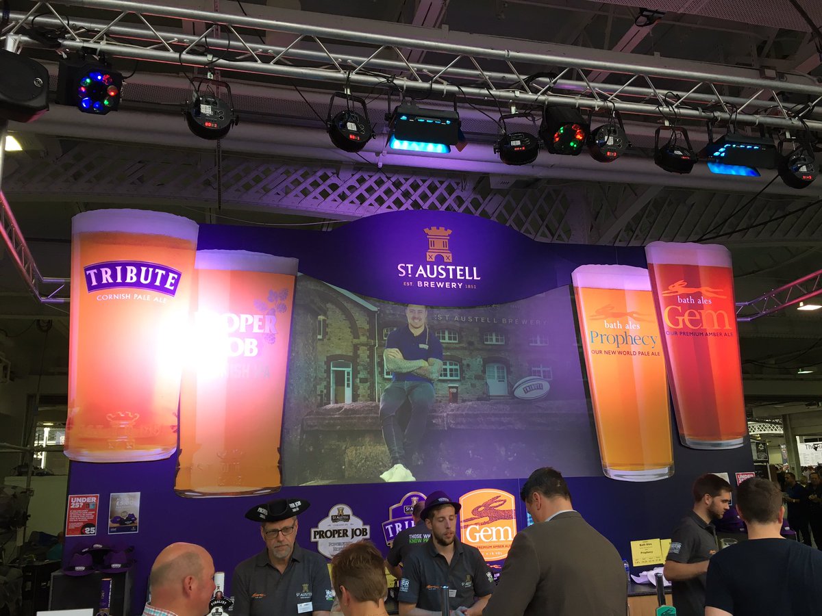 JulianEllacott's tweet photo. At the best stand in the house, naturally @StAustellBrew #gbbf17 https://t.co/8N4emAQcLh