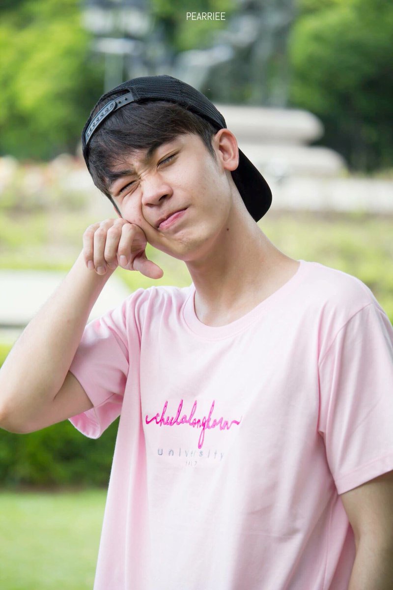 ppearriee's tweet photo. ท่าปวดฟันของแมว😻 5555 ปล.มันก็จะคิดถึงอยู่หน่อยๆ @muse_np #แมวมิวซ์ #mmmmmmmuse #chulacuteboy #cufirstdate60 #conversationthailand https://t.co/T0BUjhr041