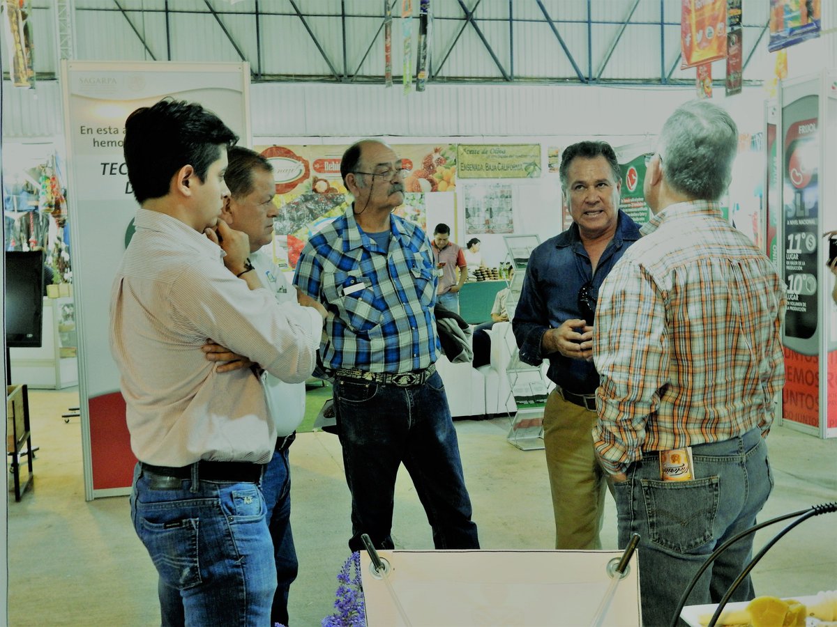 SPA_SLP's tweet image. Intercambio de experiencias en materia de apicultura: San Luis Potosí-Tamaulipas @fenapoOficial cespaslp.com/blog