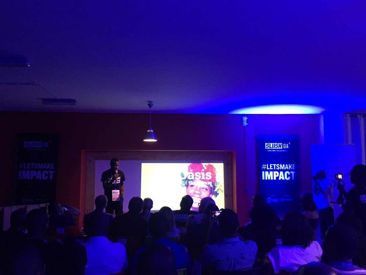 menamairosse's tweet photo. Next is #BioOasis, a #startup providing #essentialoils and its derivates from local plants #slush17 #letsmakeimpact https://t.co/EAnNjWPTfD