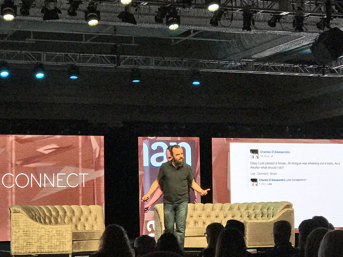 HopperGroup's tweet photo. @unmarketing bringing it this morning here at @InmanConnect #icsf2017 https://t.co/ojRU9jhwlf