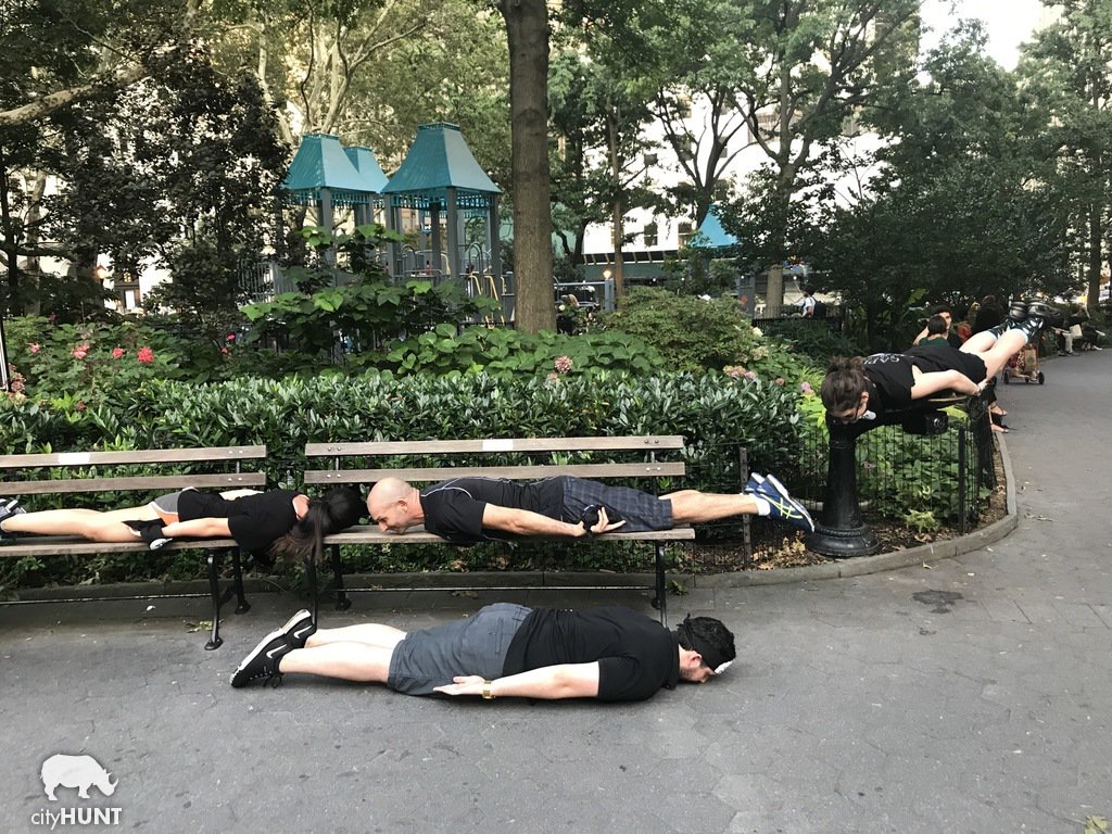 ItsSallyB's tweet photo. When @Yotpo does a @realcityHUNT, we do it right. Plank it out, team. #yotpo #startup #scavengerhunt https://t.co/PBXMeCZVWW
