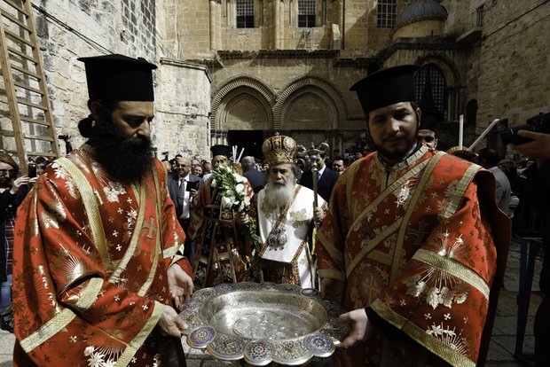 MiddleEastEye's tweet photo. The Greek Orthodox Church is facing Palestinian anger for selling land to far-right Israeli groups https://t.co/REaWAcGisb https://t.co/MOIzyXkavn