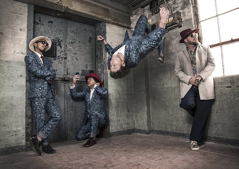 #EdenLocke is proud to welcome the prestigious <a href="/RetinaFestival/">Retina Festival</a> #photography auction. Read more &amp; make a bid: bit.ly/2usMwF6