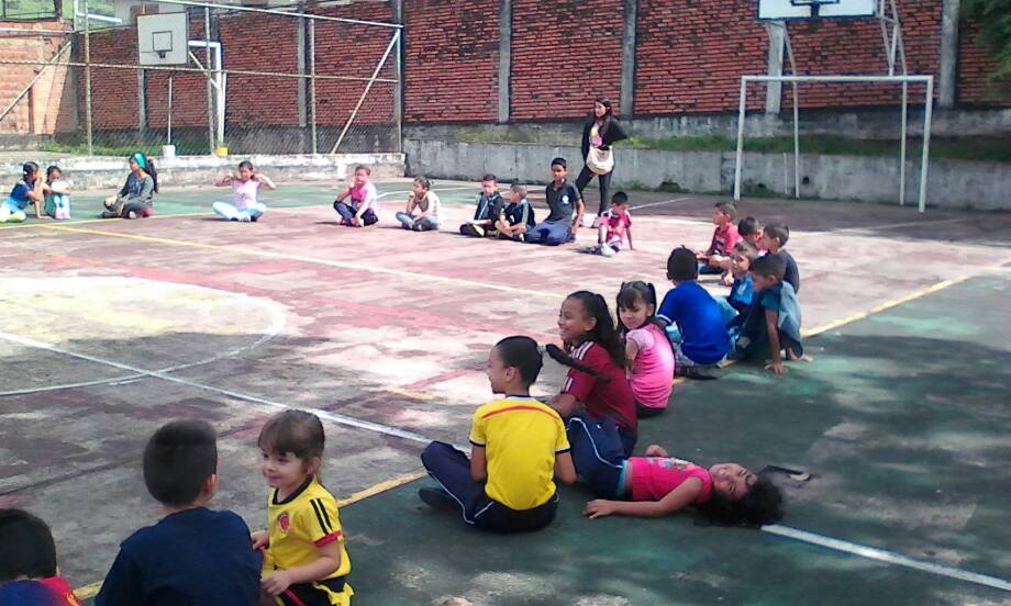 redescomunidad2's tweet photo. 4 Día #PlanAgostoEscuelasAbiertas en la  Escuela Juan Bautista García Rosa, @charlychaves @consejoseducat5 @divceup @leomusico1 @MBFTachira https://t.co/L3usLWDHU4