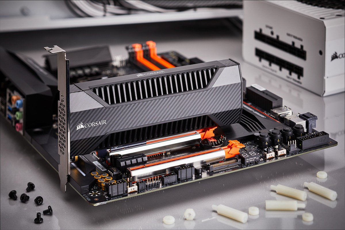 CORSAIR's tweet photo. Meet the fastest SSD CORSAIR has ever made with 5x faster read &amp; write speeds: the NEUTRON NX500. 

https://t.co/Gy05c68Nfy https://t.co/JAMKPx7yvW