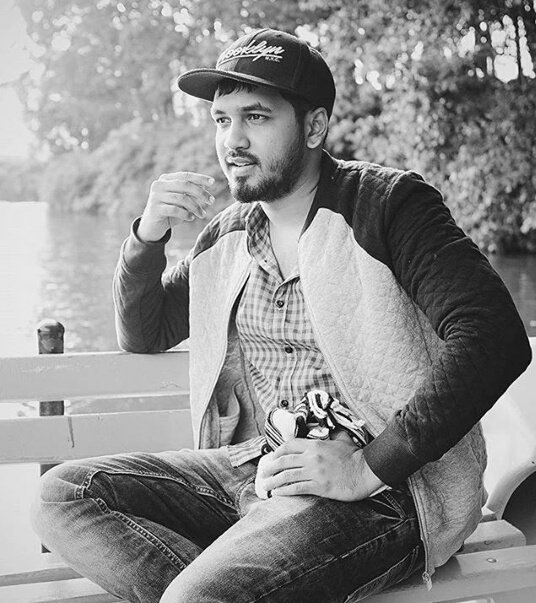 TamileelaKanali's tweet photo. Prince @hiphoptamizha in #Vocationmode 😉😉 https://t.co/LvQLY3MQKO