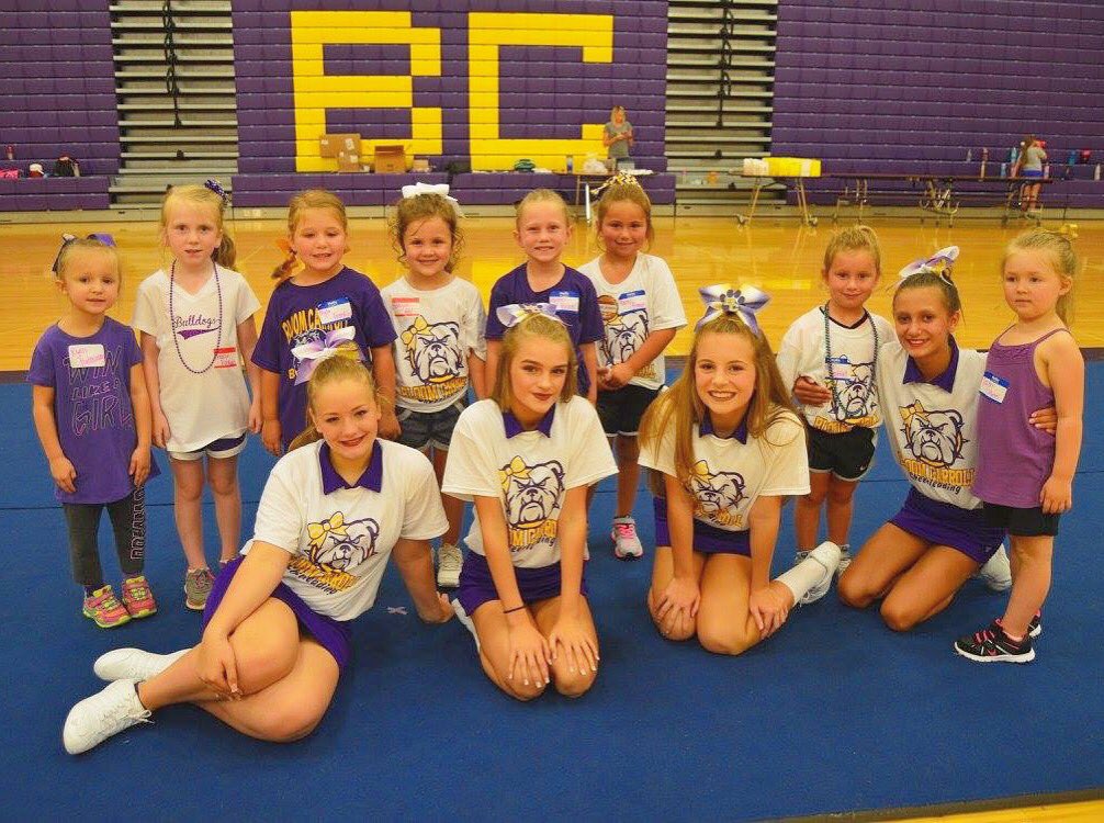 BCBulldogsCheer's tweet photo. 2017 Pee Wee Cheer Camp 💜 https://t.co/I3hHStXTgZ