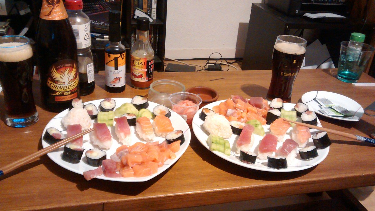 Harleen_Fae's tweet photo. Bon appétit !!
#sushi #biere #japanfood #repasmaison https://t.co/tFcwmB7qAj