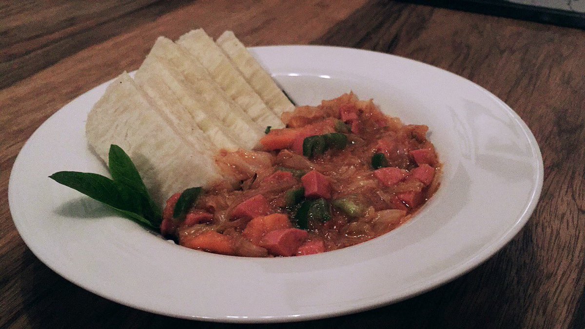 Hi! My name is Kwame and I want to push African Food and Flavors to the world! Help me create awareness by RT's thanks 👨🏾‍🍳💫 #Africanfood 🌎