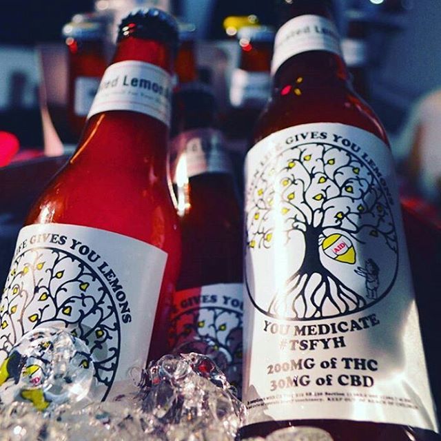 NewAgeOG420's tweet photo. Get 20% off today! For thirsty Thursday, stay hydrated my friends 😉 https://t.co/ruwxHDOTQ2