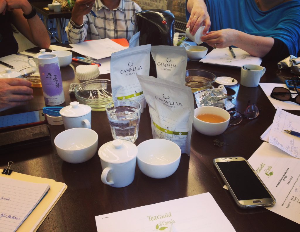 RFongTea's tweet photo. Teas and more at tonight's  @teaguild board meeting. Let's see what exciting events we can come up with for next season! #teaevents https://t.co/2fYyUmxdu4